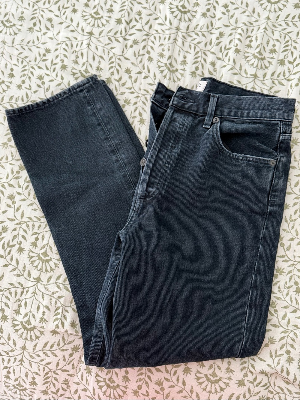 AGOLDE Black Denim Jeans - Classic Straight Fit. Size 28. - Picture 4 of 4